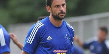 Atacante Fred Aciona Cruzeiro Na Justiça Do Trabalho